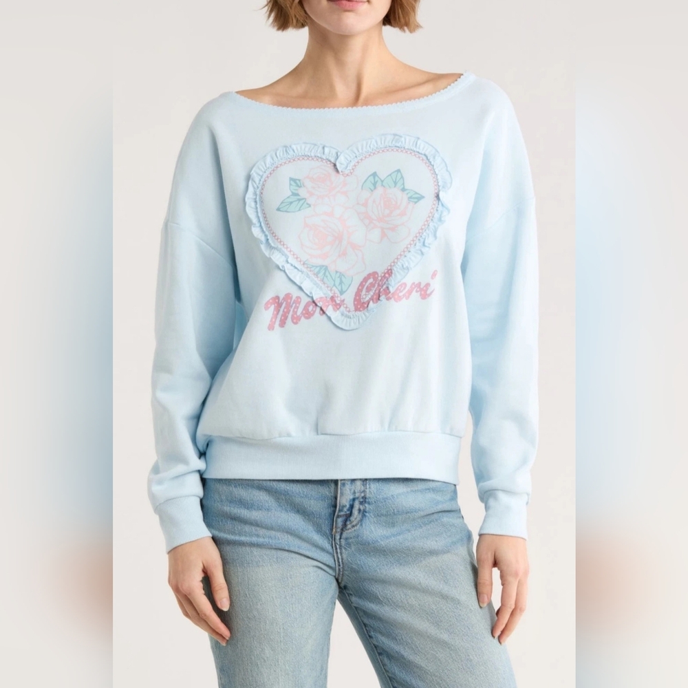 NWT VINYL ICONS COTTON PULLOVER BABY BLUE SWEATSHIRT PINK HEART GRAPHIC M